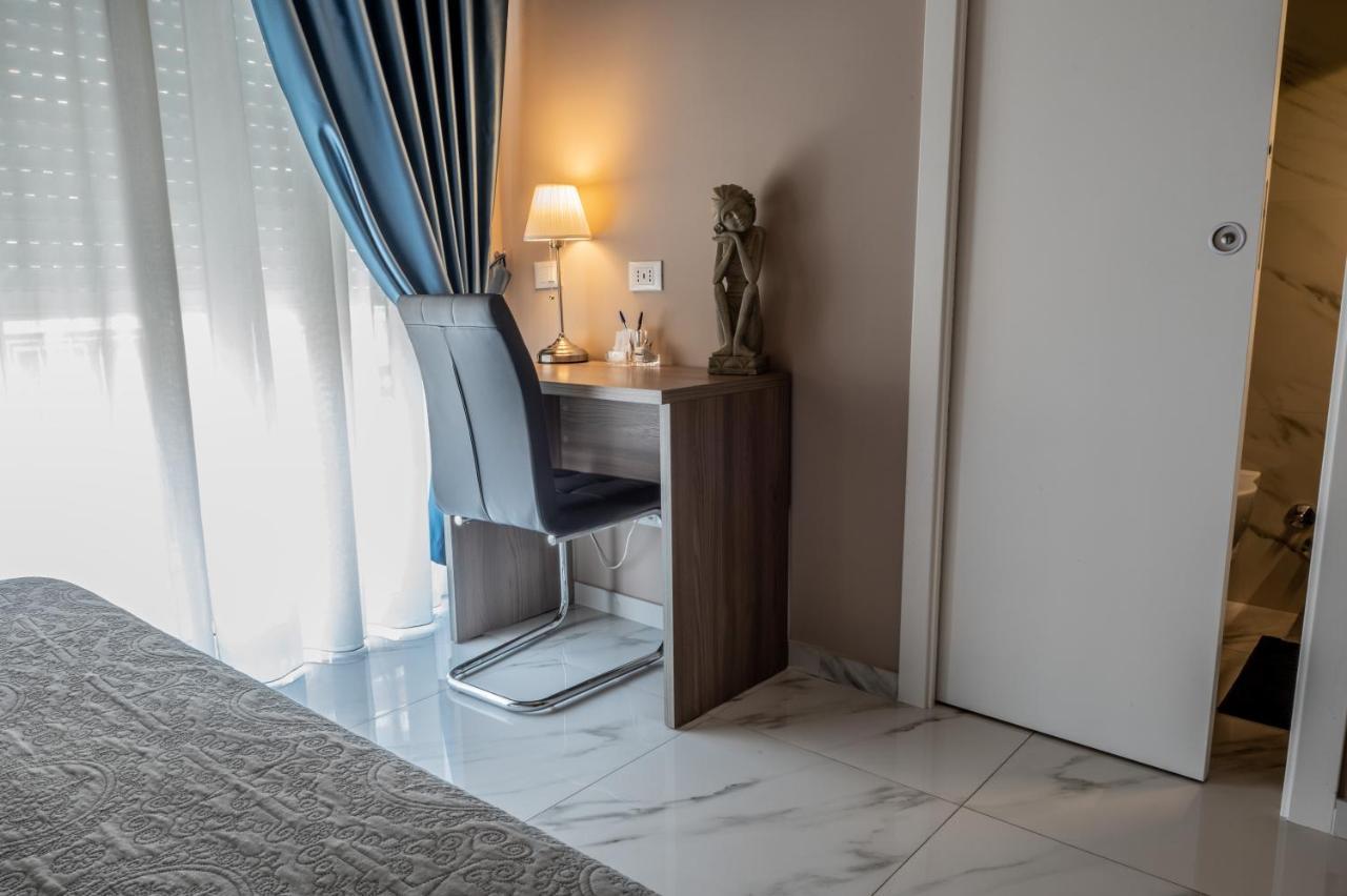 Eolian Port B&B มิลาซโซ ภายนอก รูปภาพ